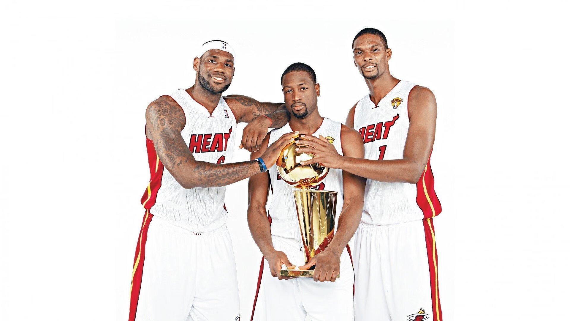 竞彩网官方-肥强独家剖析，特雷杨交易评级与湖人战略启示-第3张图片-竞彩网官网-权威赛事资讯平台-专业数据服务