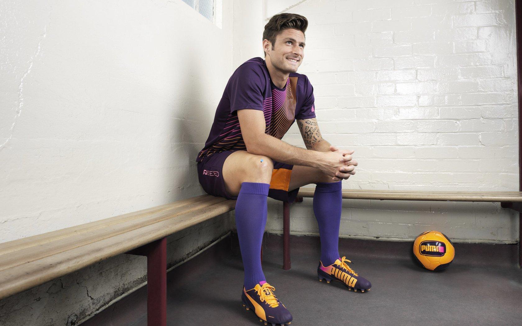 竞彩网-切特·霍姆格伦分享心得，不完美历程铸就的真正胜利-第3张图片-竞彩网官网-权威赛事资讯平台-专业数据服务